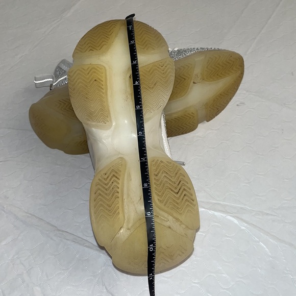 Steve Madden Maxima Rhinestone embellished sneaker 7.5 - Picture 8 of 13